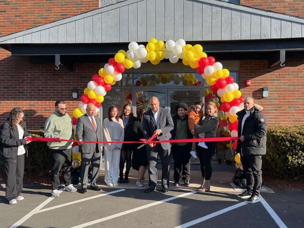 Carmen's Banquet and Event Center ribbon cutting