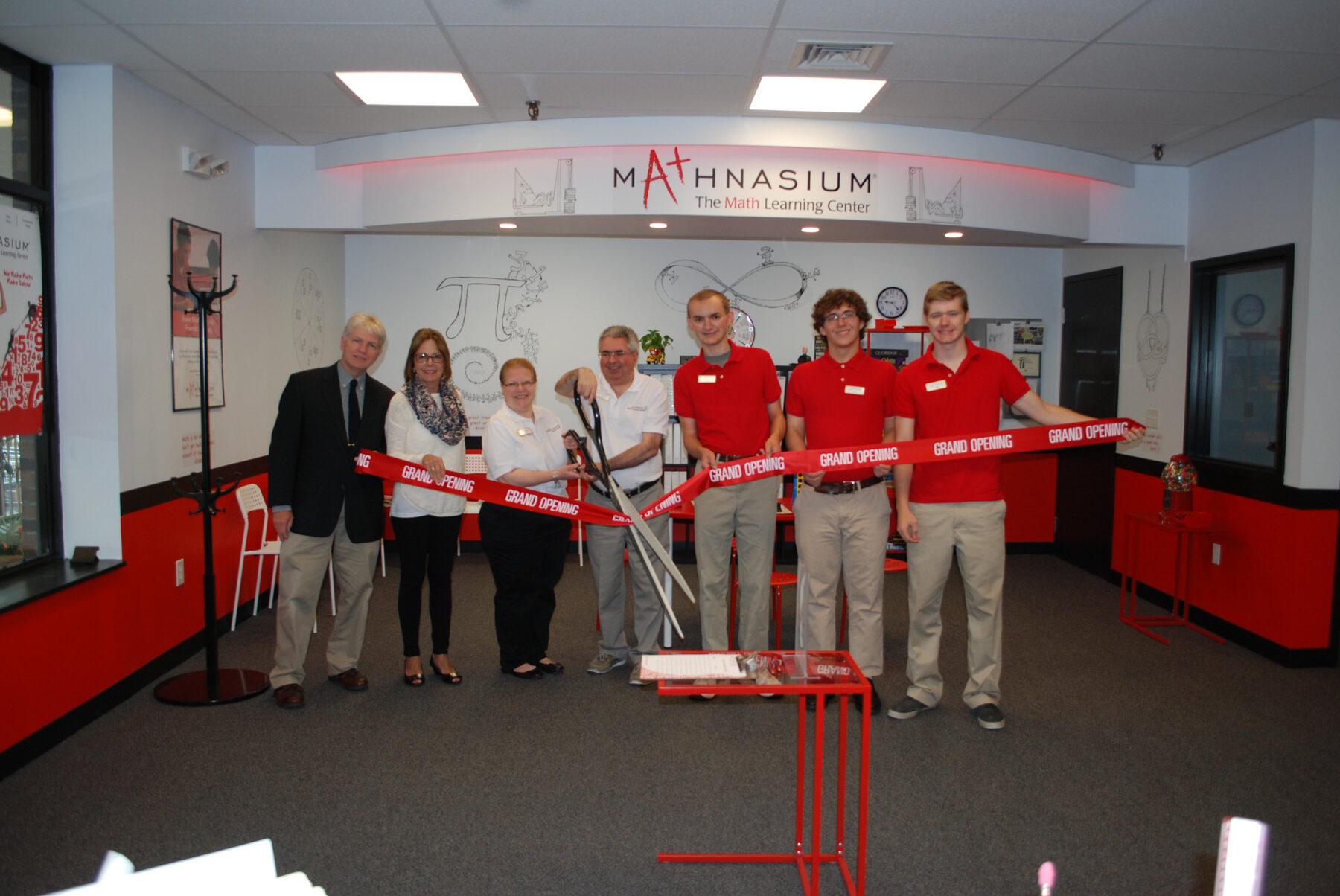 Mathnasium ribbon cutting